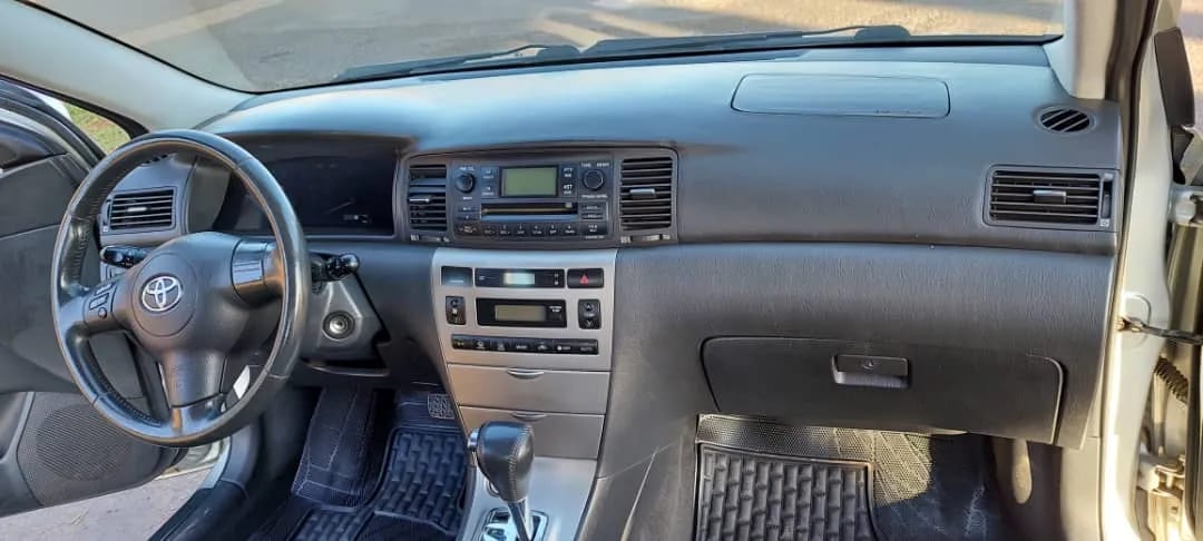 Toyota Hatchback 2004 2