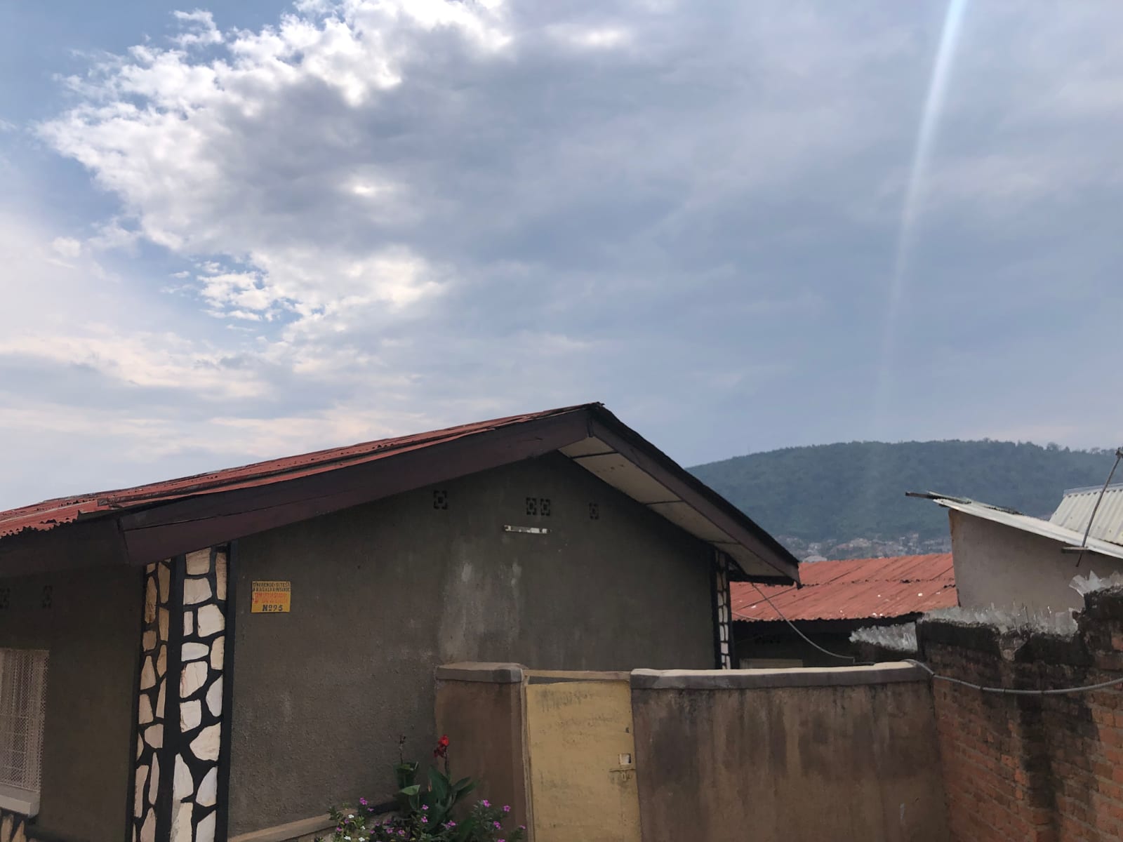 A house sale 4