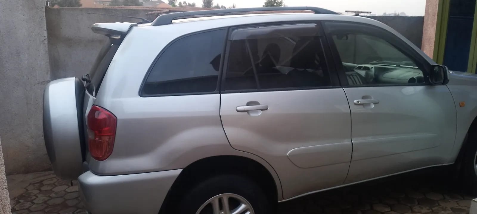 TOYOTA RAV4 ON SALE 5