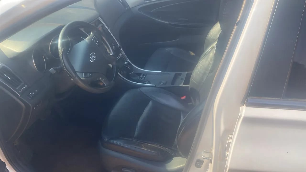 HYUNDAI SONATA HYBRID 2011 5