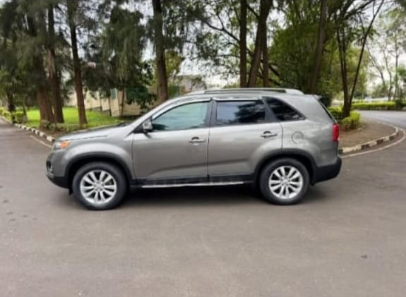 Hyundai & Kia SUV Rental in Kigali – Reliable Service - Rent 5